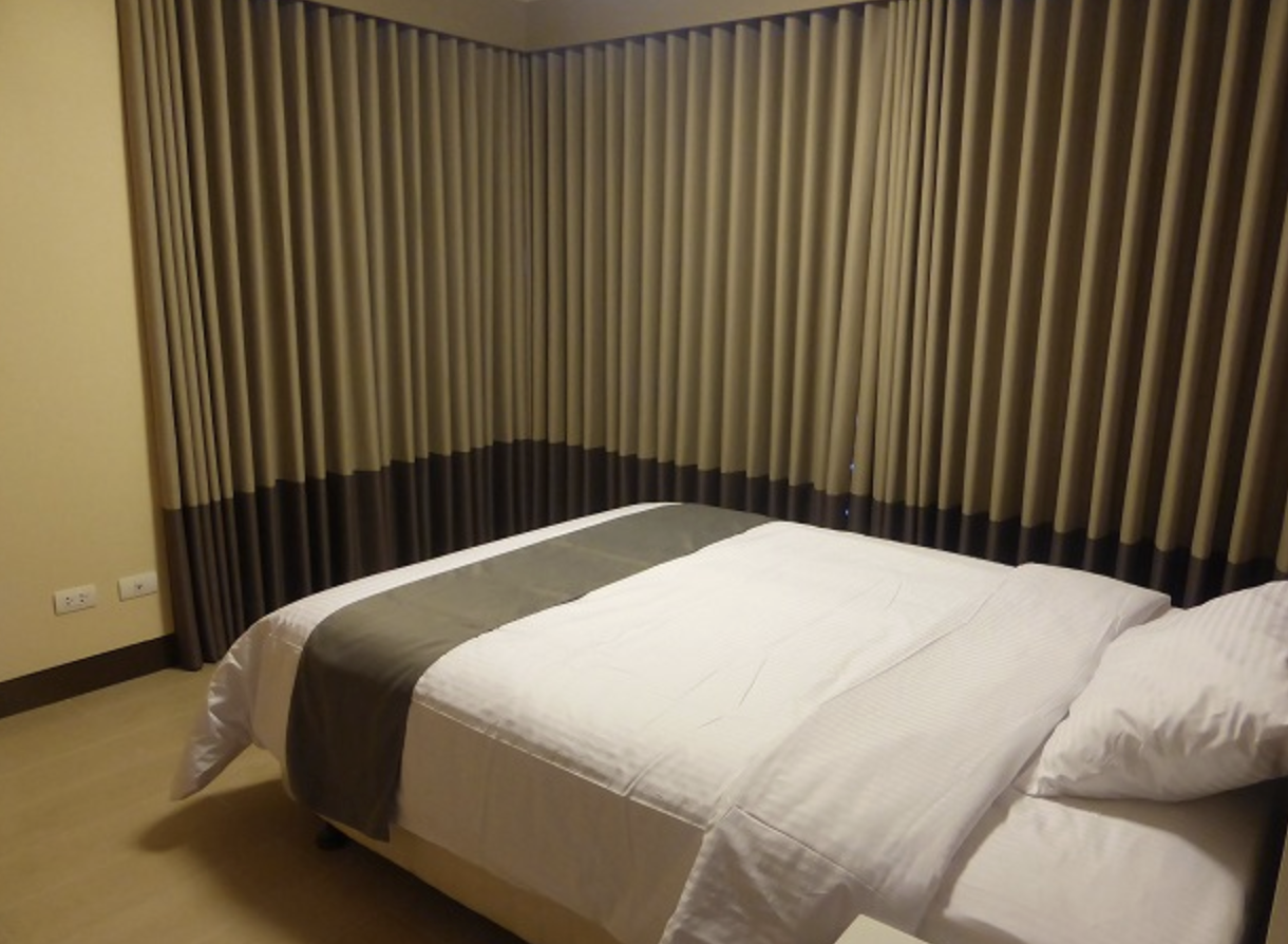 23階 コンドミニアム 1BR Two Central 