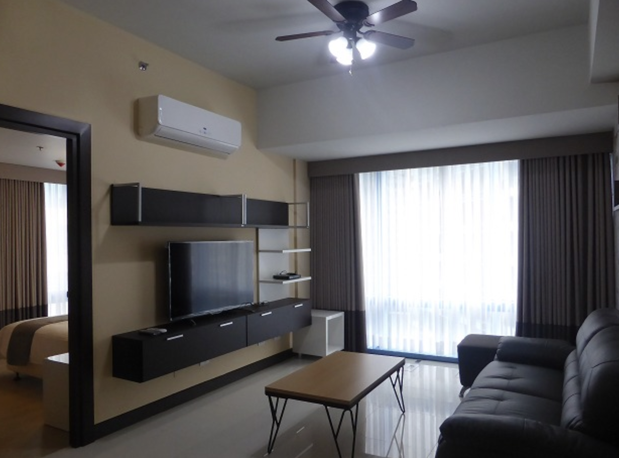 23階 コンドミニアム 1BR Two Central 