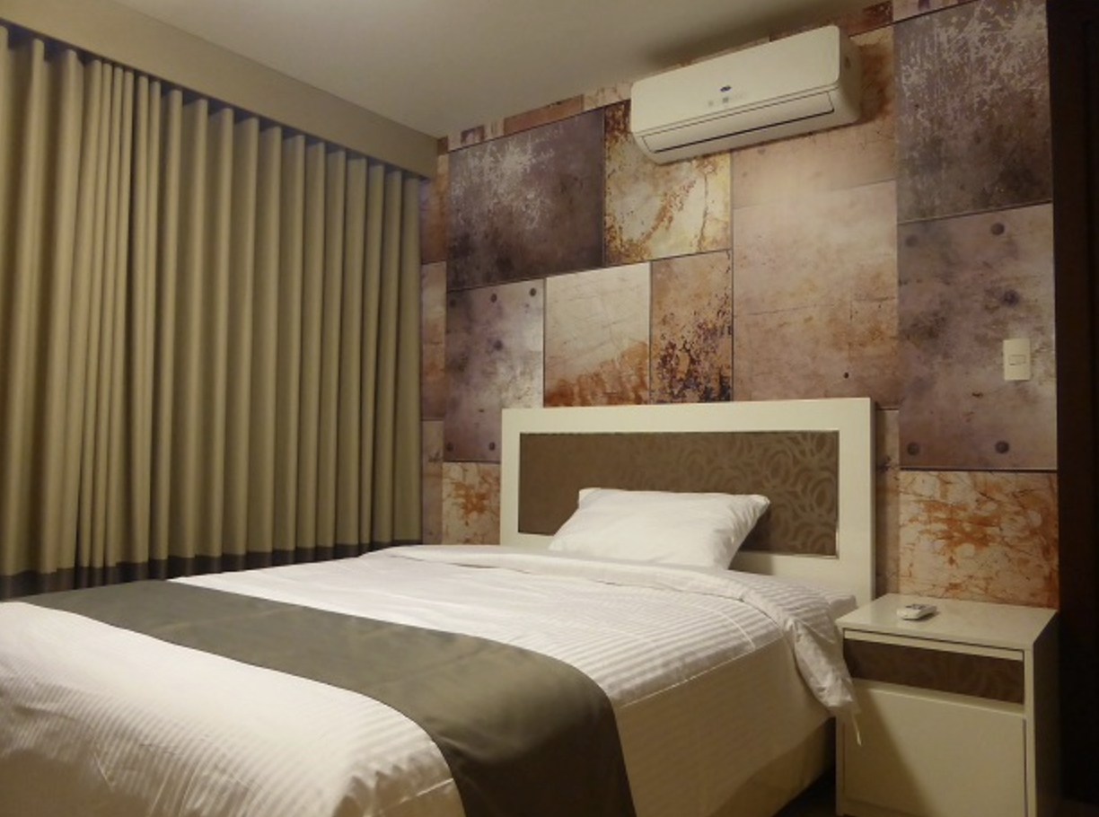 23階 コンドミニアム 1BR Two Central 